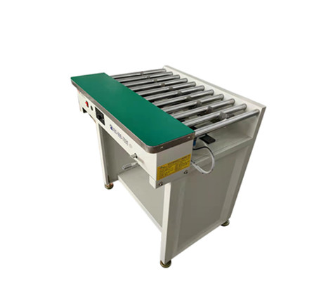 爐后可對接無軌道網帶線 皮帶線 自動校正接駁臺(圖1) 爐后可對接無軌道網帶線 皮帶線 自動校正接駁臺(圖1)